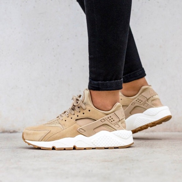 nike wmns air huarache run sd